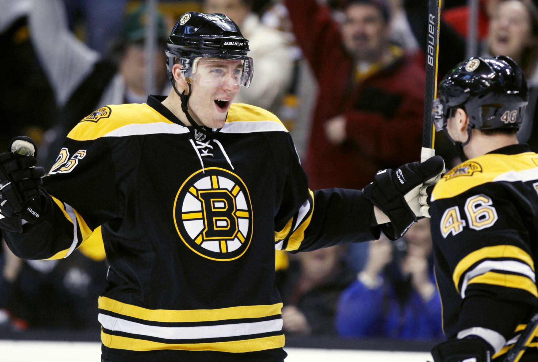 2010: Bruins score 3 short-handed goals in 64 seconds on same penalty